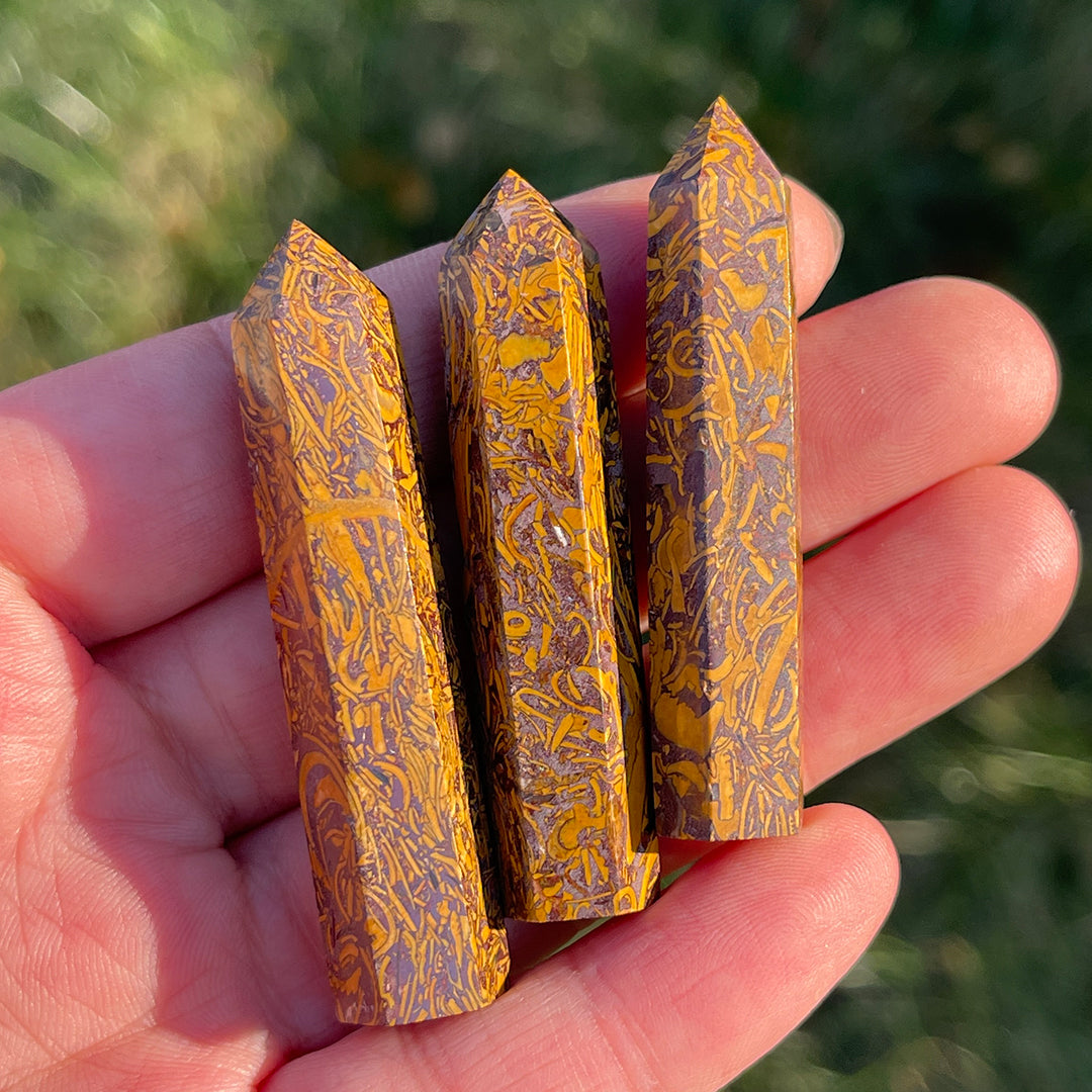 Natural Crystal Carving Mini Point