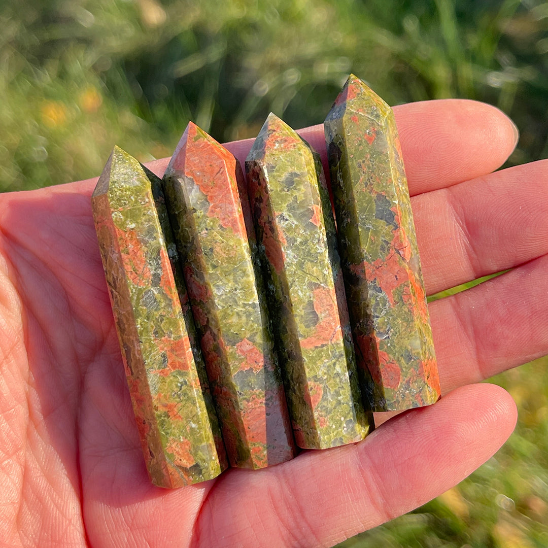 Natural Crystal Carving Mini Point