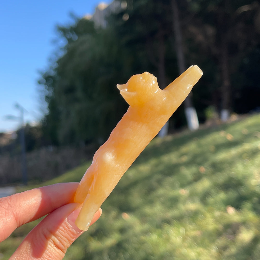 Natural Yellow Calcite Long Lying Cat
