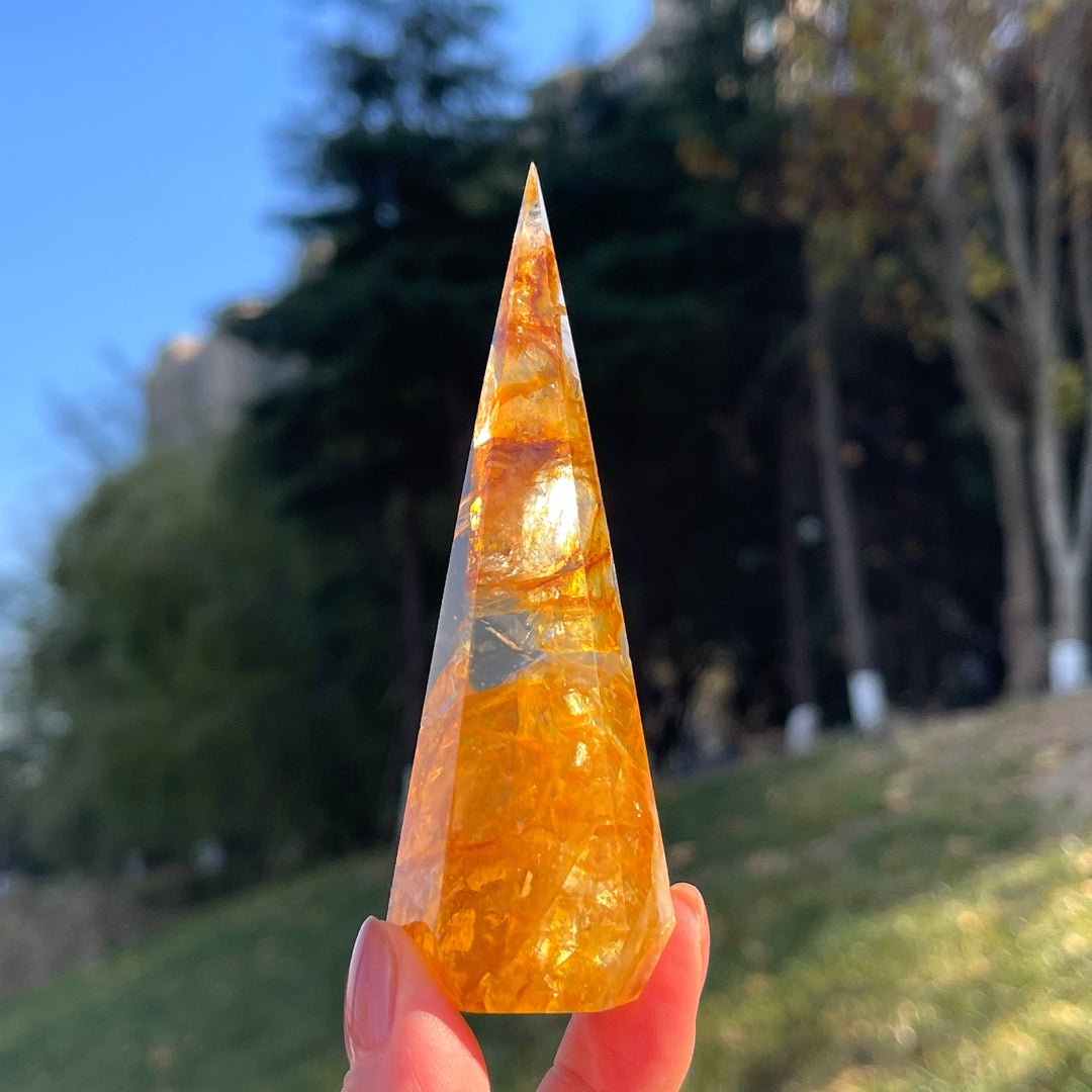 Natural Golden healer Diamond Tower