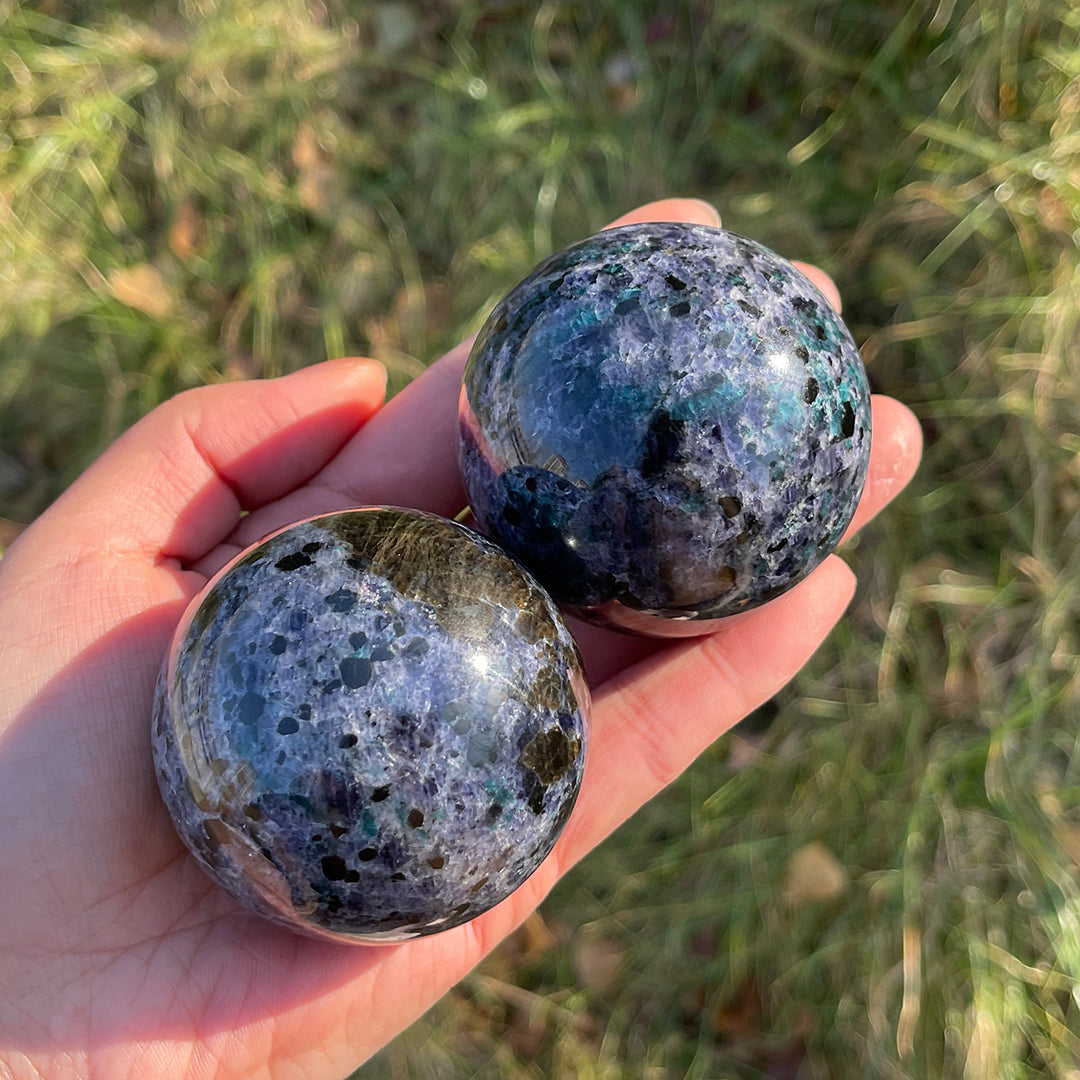 Natural Bi-color Iolite Sphere