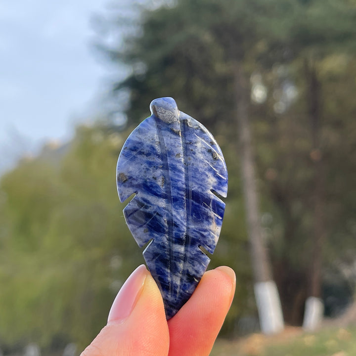 Natural Crystal Carving Leaf