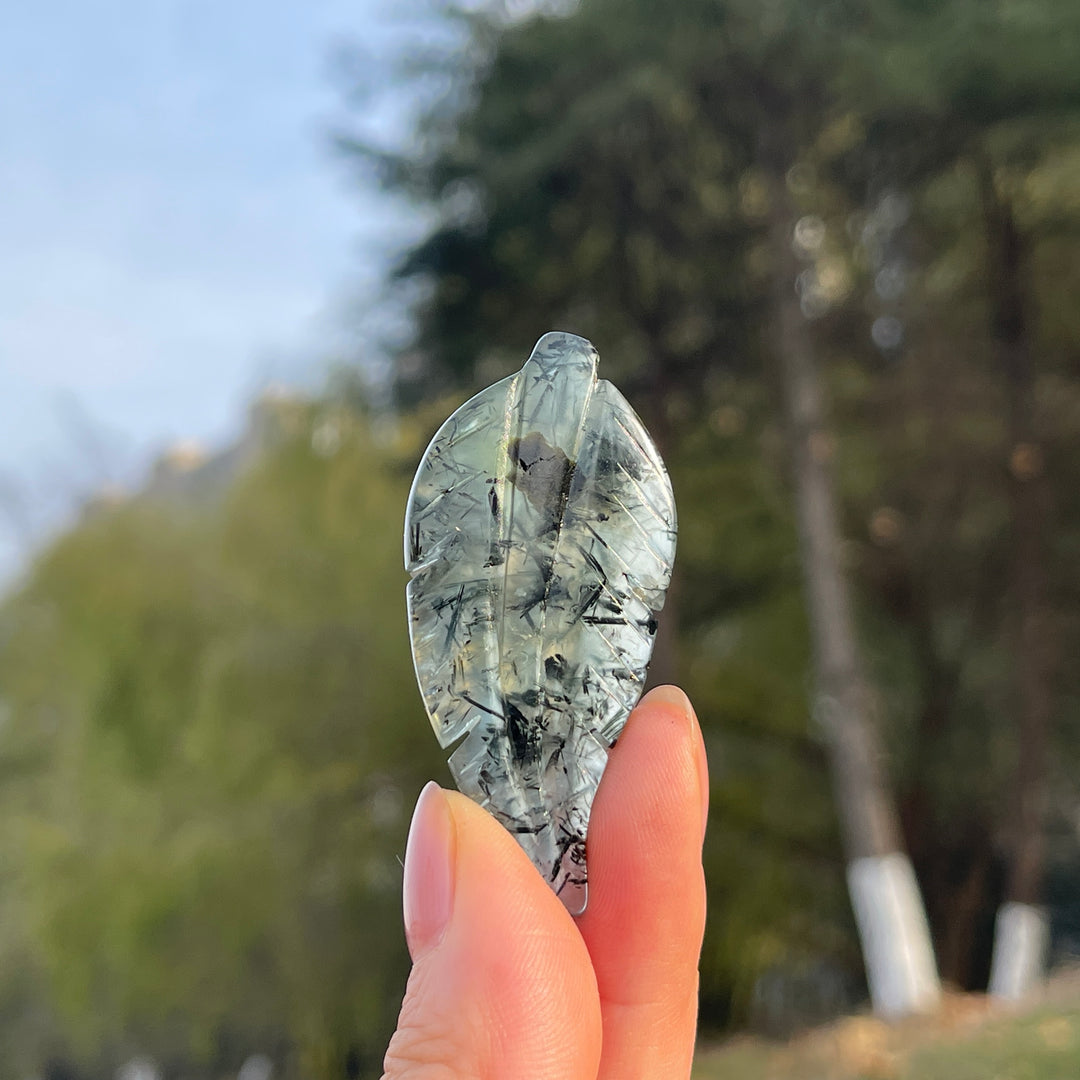 Natural Crystal Carving Leaf