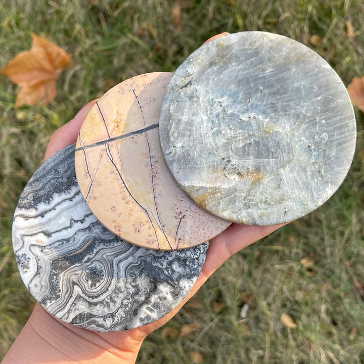 Natural Crystal Round Slab