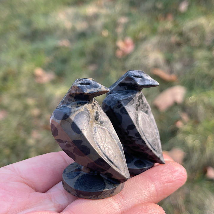 Natural Carving Art Crow Figurine