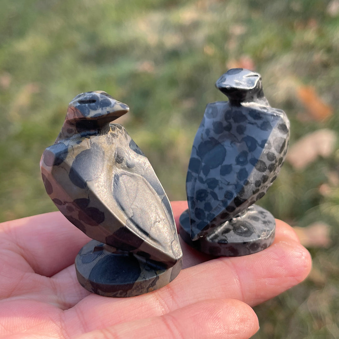 Natural Carving Art Crow Figurine