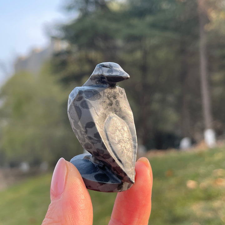 Natural Carving Art Crow Figurine