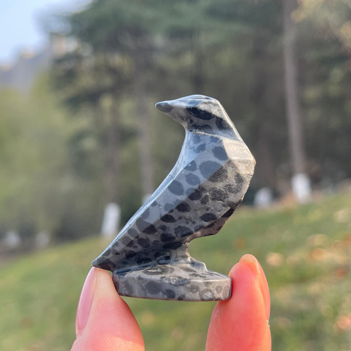Natural Carving Art Crow Figurine