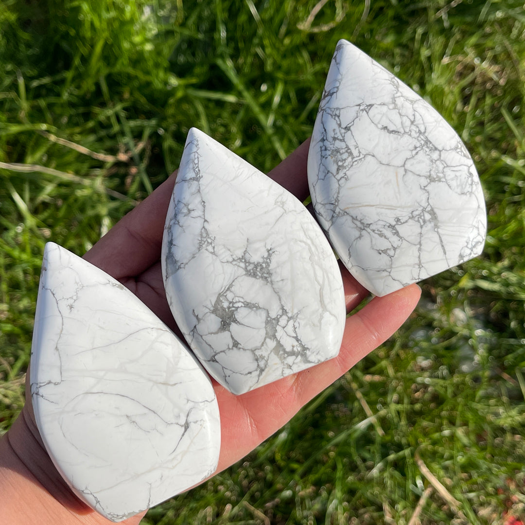 Natural Howlite Teardrop