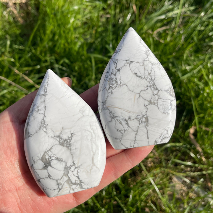 Natural Howlite Teardrop