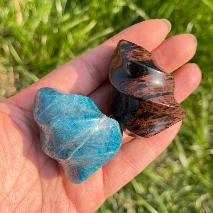 Natural Crystal Carving Flame