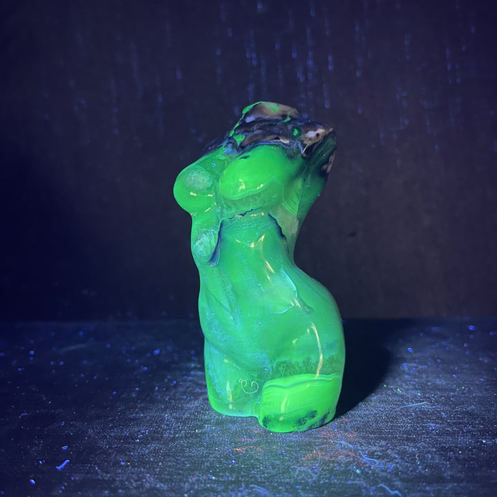 Natural Volcanic Agate Goddess Model