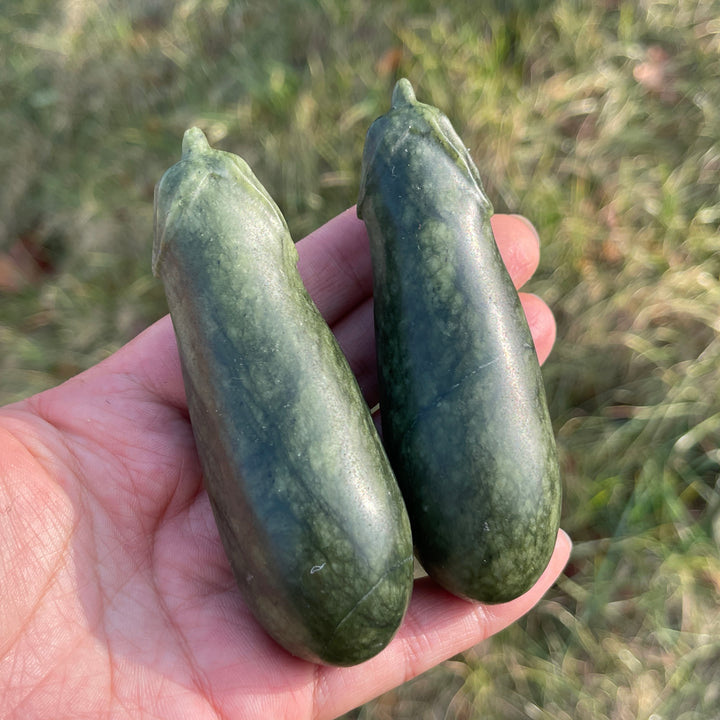 Natural Crystal Carving Serpentine Eggplant