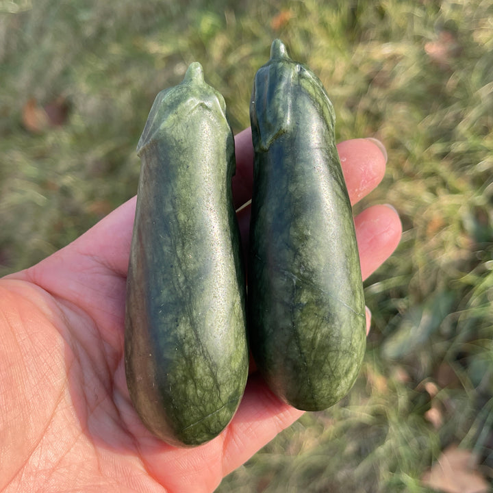 Natural Crystal Carving Serpentine Eggplant