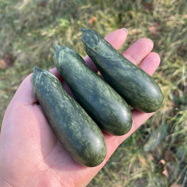Natural Crystal Carving Serpentine Eggplant