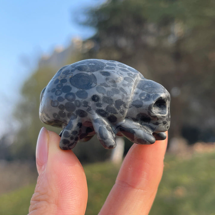 Natural Crystal Carving Ghost-Faced Spider