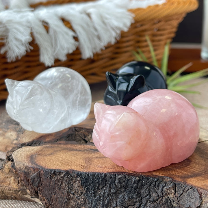 Natural Carving Loaf Cat