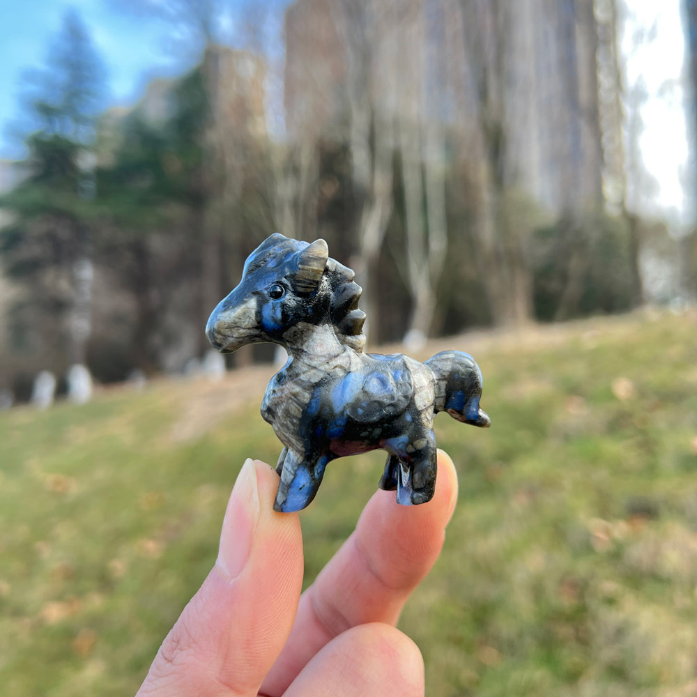 Natural Carving Que Sera Stone Horse