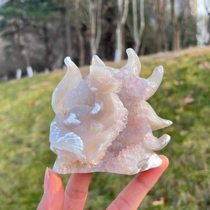 Unique,Natural Crystal Carving Orca Agate Nine-Tailed Fox
