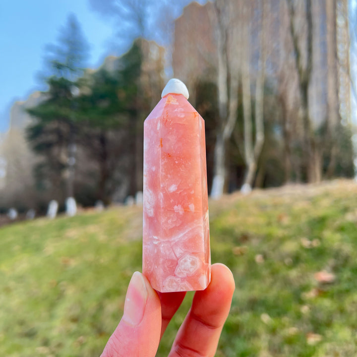 Natural Crystal Pink Flower Agate Point