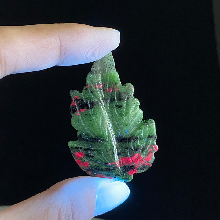 Natural Crystal Carving Colorful Leaf