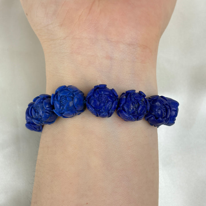 Lapis Lazuli Carved Rose Bracelet 12.8-14mm
