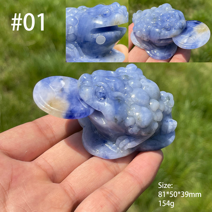 Unique,A Slightly Imperfect Natural Blue And White Sodalite Money Toad Carving