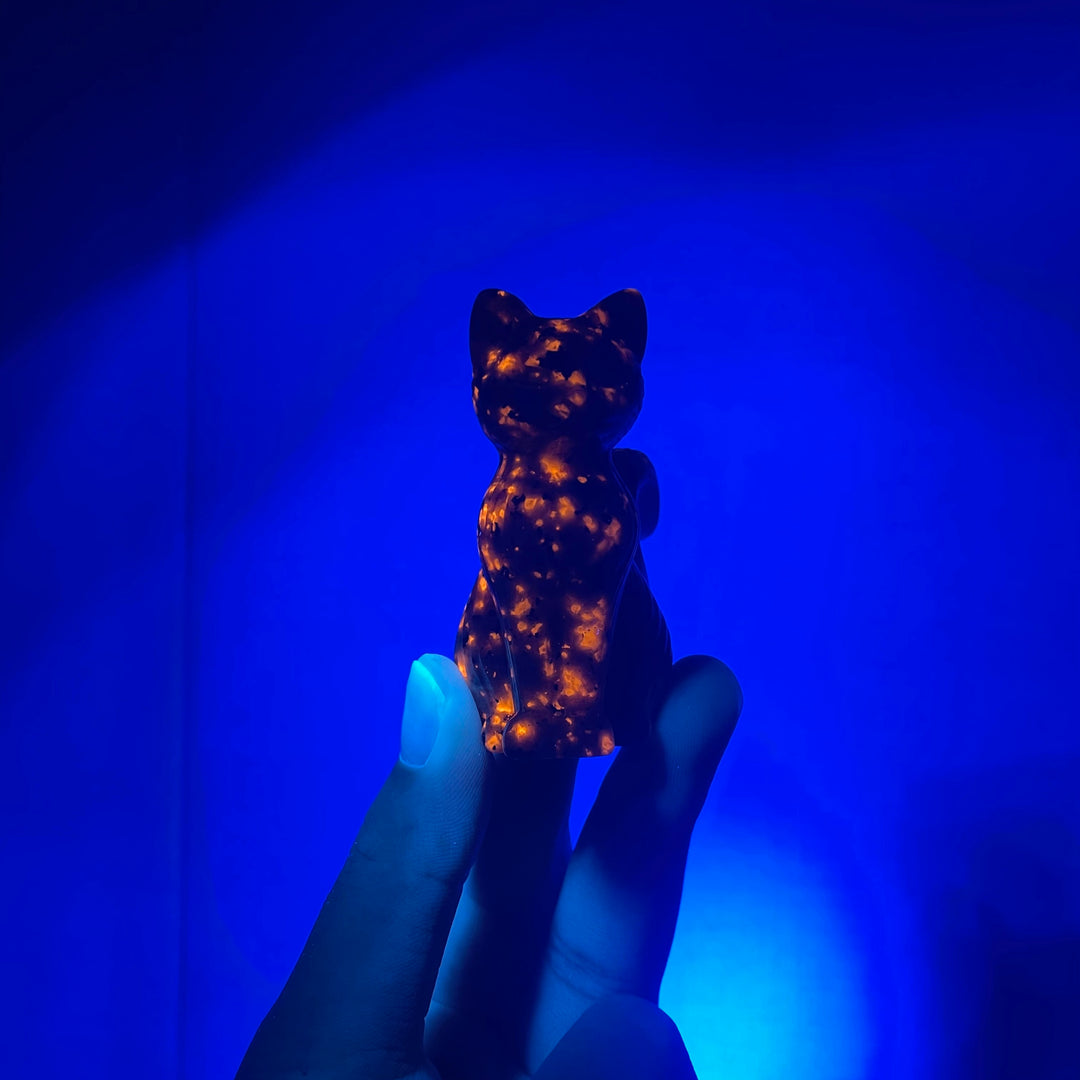 Natural Striped Cat Crystal Carving