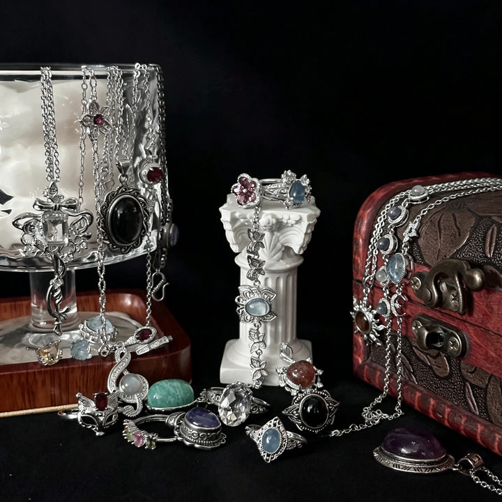 Bolsa Misteriosa de Joyería de Cristal Kiki (Tono Plateado) - ¡La Joyería Sorpresa que Realmente Amarás!