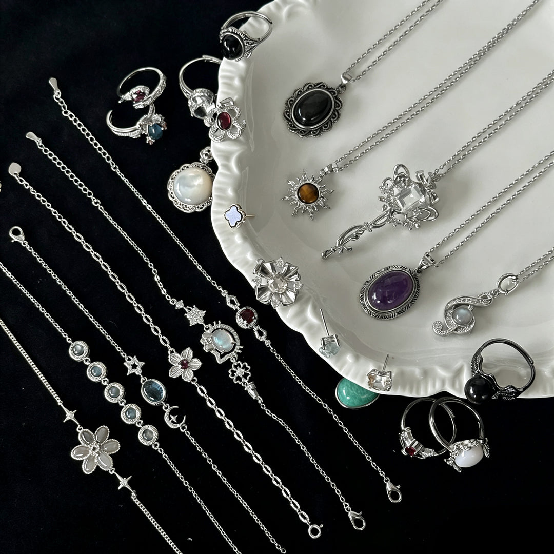 Bolsa Misteriosa de Joyería de Cristal Kiki (Tono Plateado) - ¡La Joyería Sorpresa que Realmente Amarás!