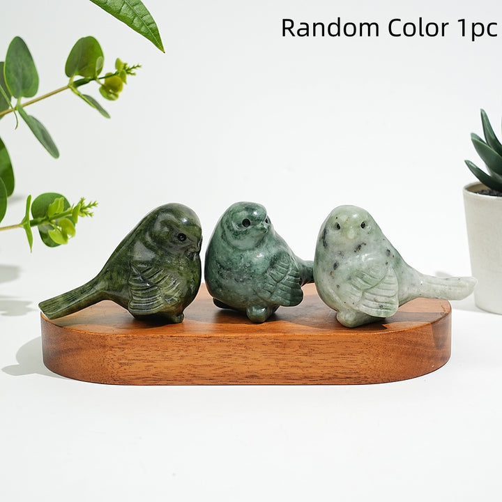 Natural Crystal Cheerful Chubby Bird Carving