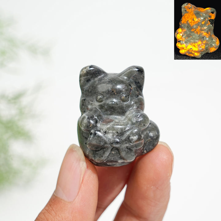 Natural Crystal Teacup Cat Carving