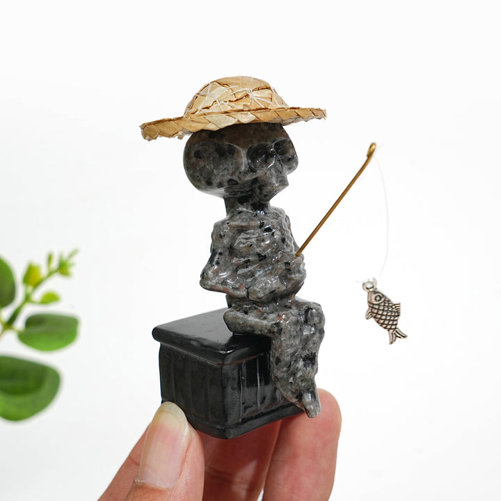 Natural Crystal Straw Hat Skeleton Fisher