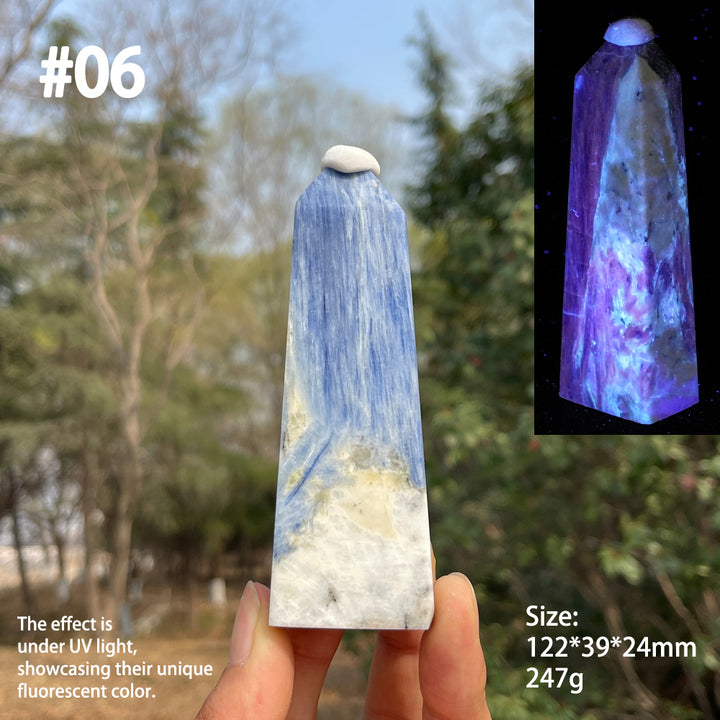 Unique,Natural Blue Kyanite Point