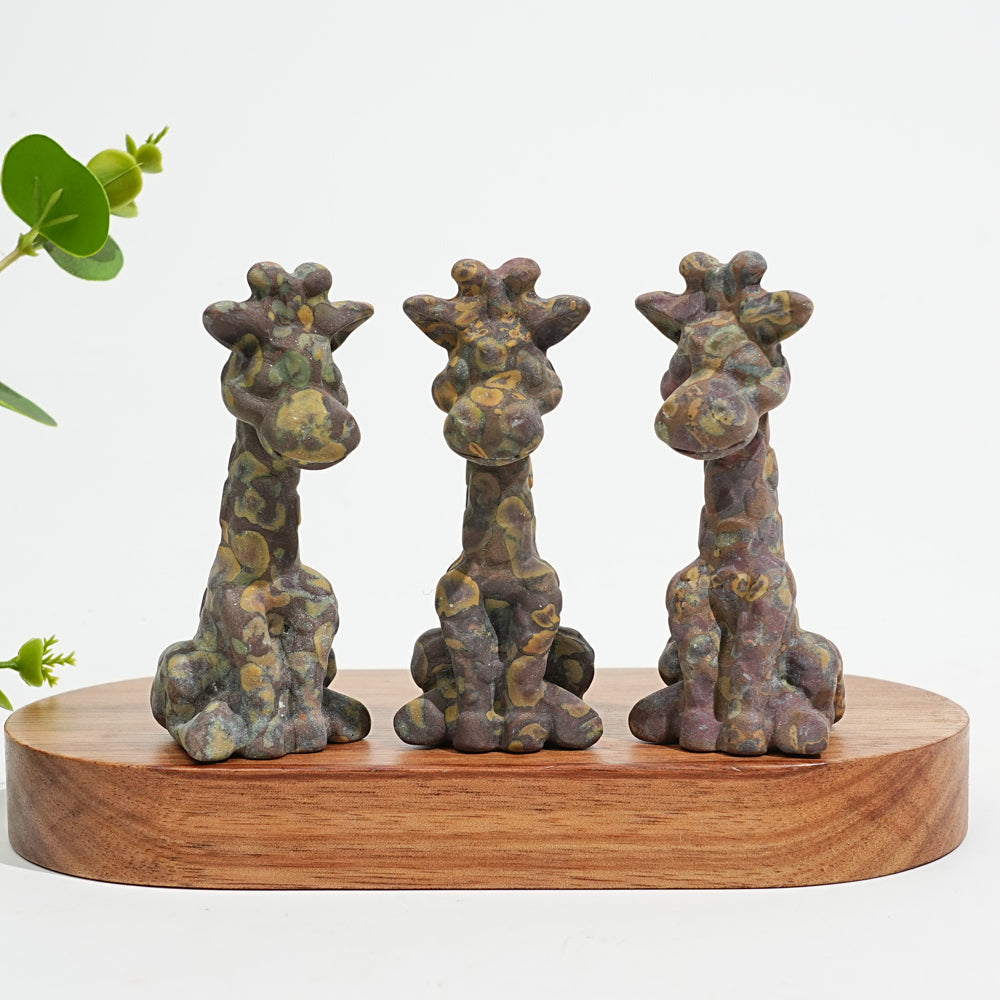 Natural Crystal Sweet Seated Giraffe Mini Carving