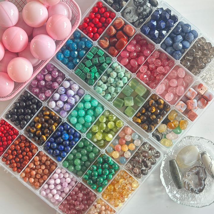 Kiki Crystal DIY Beads Mystery Capsules – Collect, Match & Create Your Own Bracelet！✨