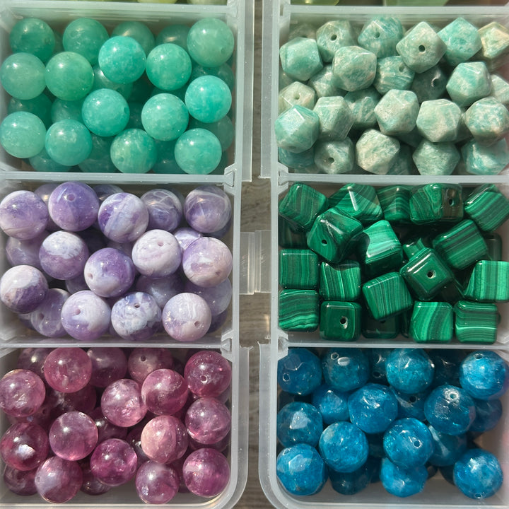 Kiki Crystal DIY Beads Mystery Capsules – Collect, Match & Create Your Own Bracelet！✨