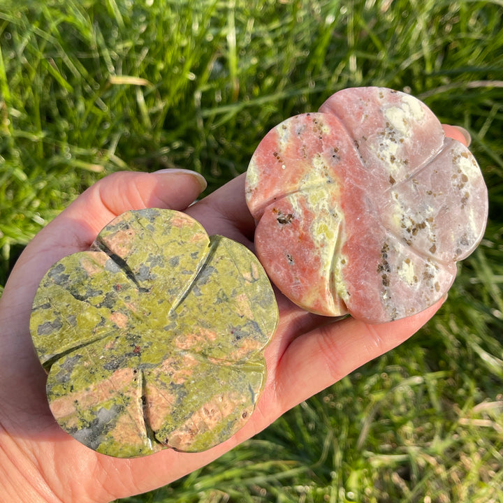 Natural Full-Bloom Rose Flower Carving