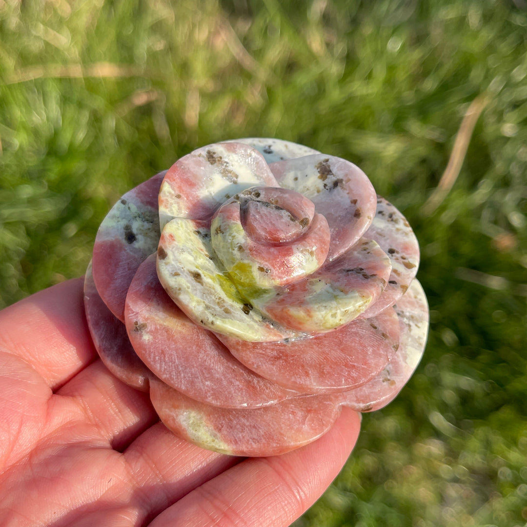 Natural Full-Bloom Rose Flower Carving