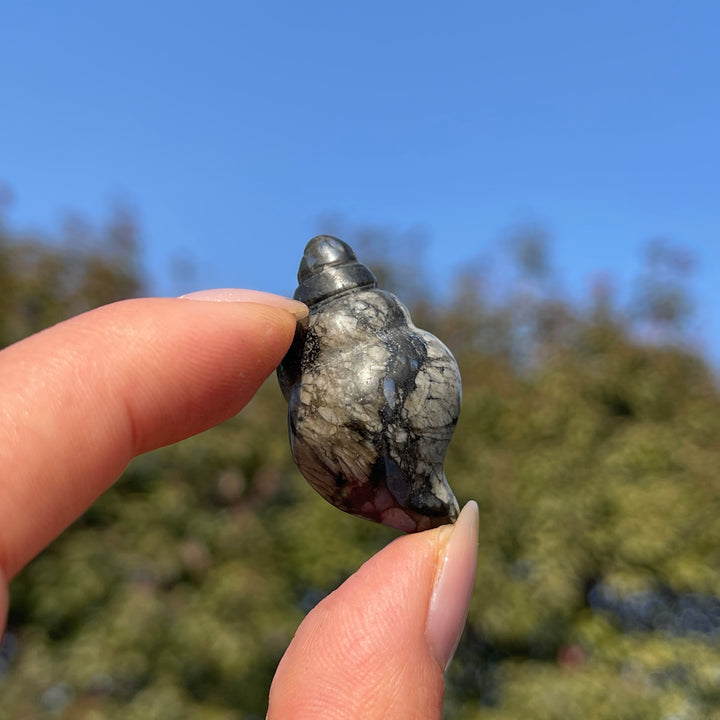 Natural Crystal Mini Conch Carving