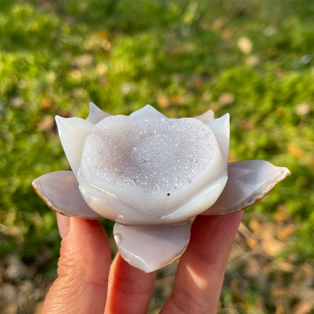 Unique,Natural Crystal Agate Geode Lotus