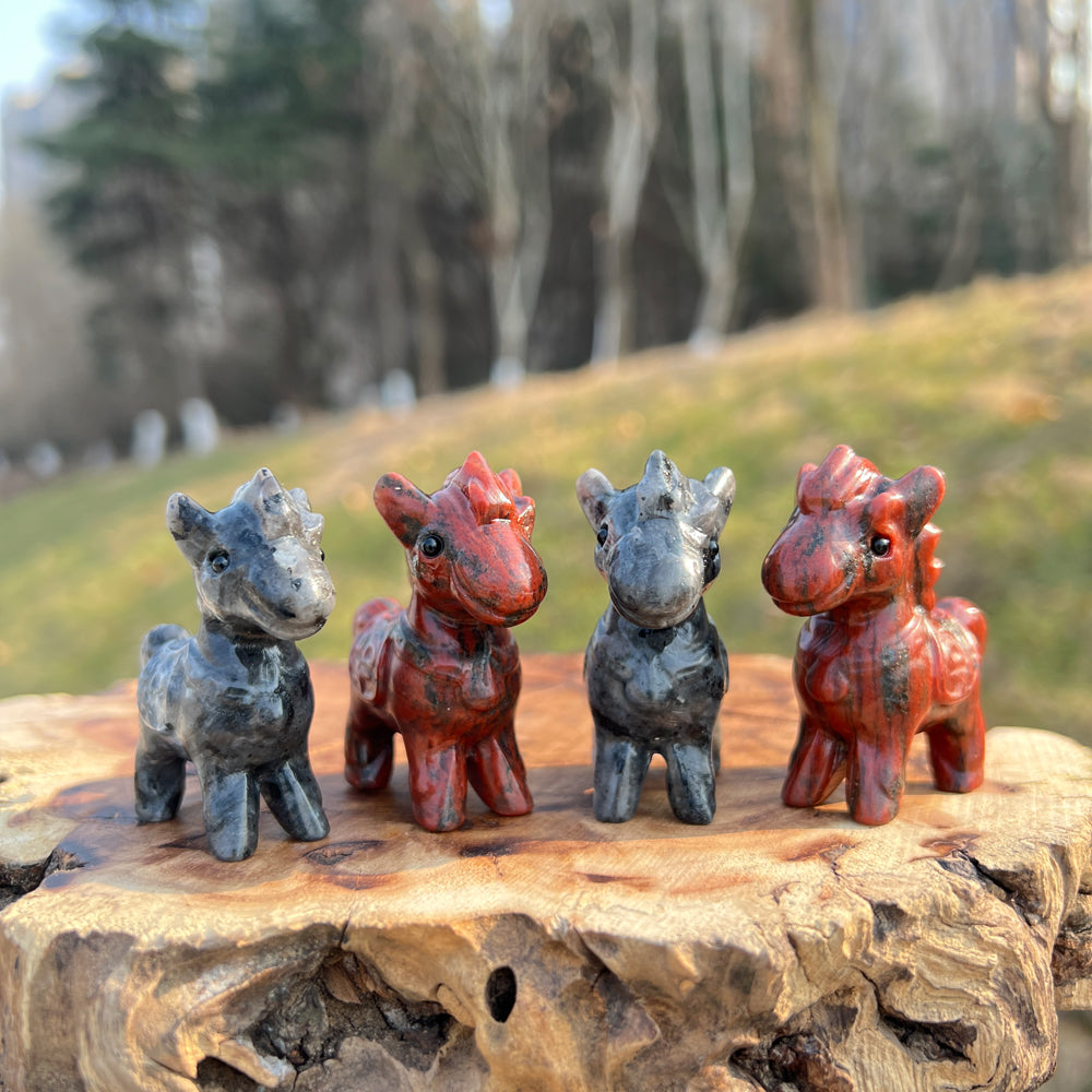 Natural Crystal Carving Horse