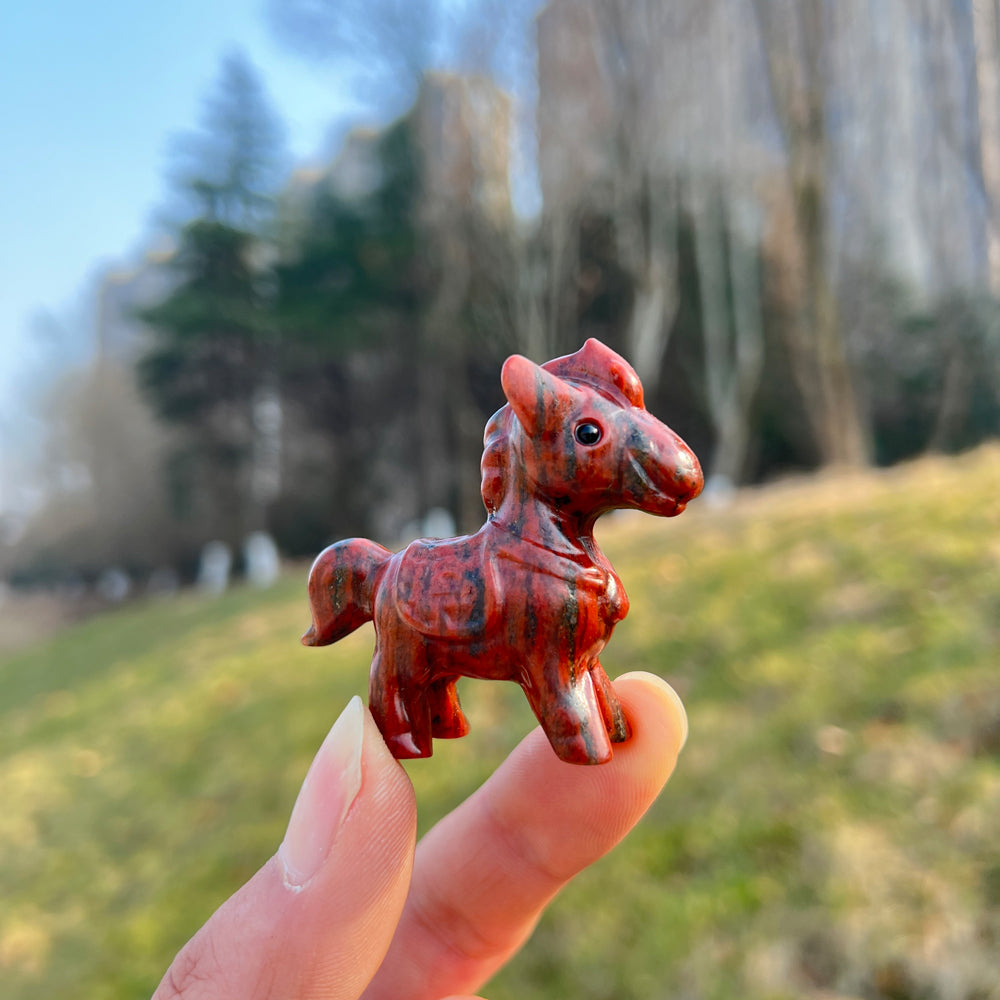 Natural Crystal Carving Horse