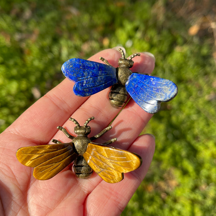 Natural Crystal Carving Bee
