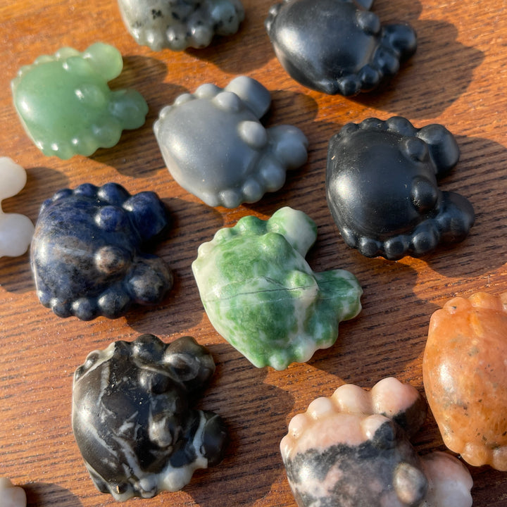 Natural Crystal Carving Mini Crab