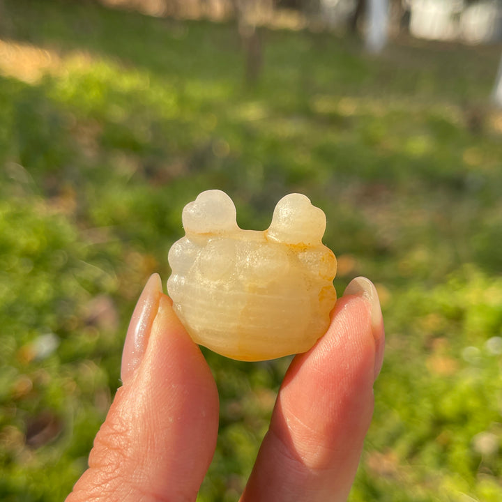 Natural Crystal Carving Mini Crab