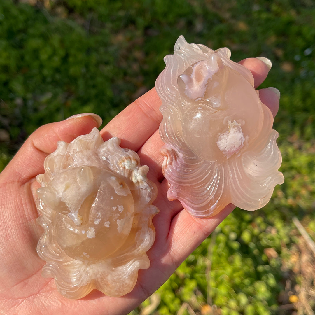 Unique,Natural Crystal Flower Agate Nine-Tailed Fox