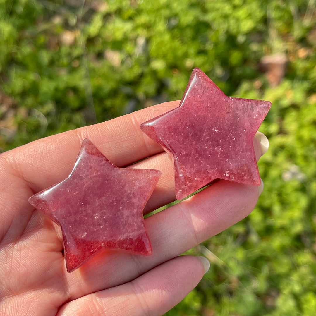 Natural Crystal Carving Strawberry Quartz Star