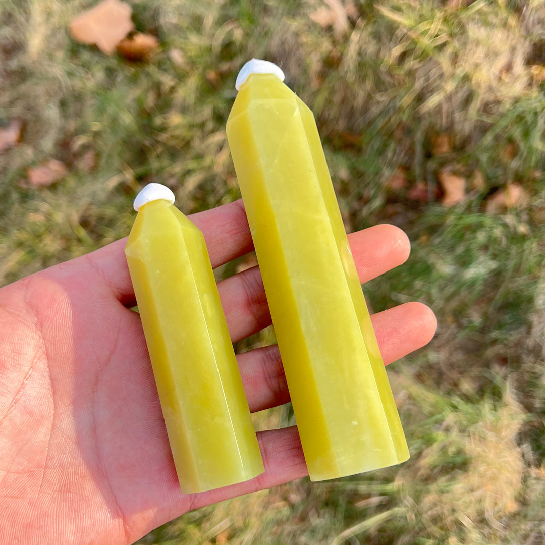 Natural Crystal Serpentine Point