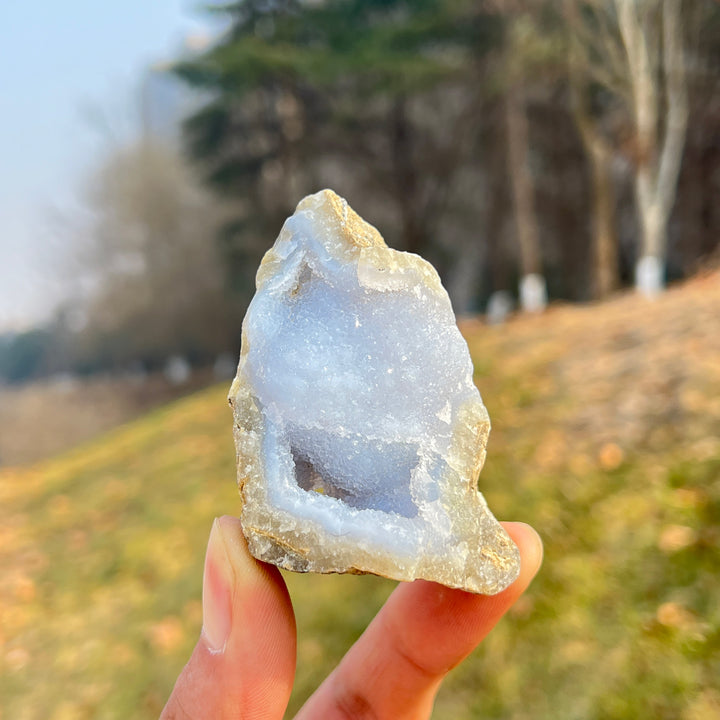 Natural Crystal Blue Lace Agate Raw